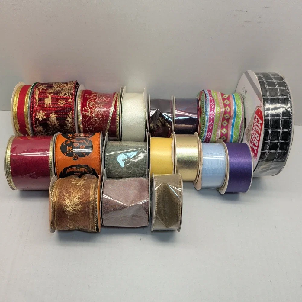 Mixed Lot Decorative Ribbon Spools Christmas Halloween Satin Wired Craft 18pc